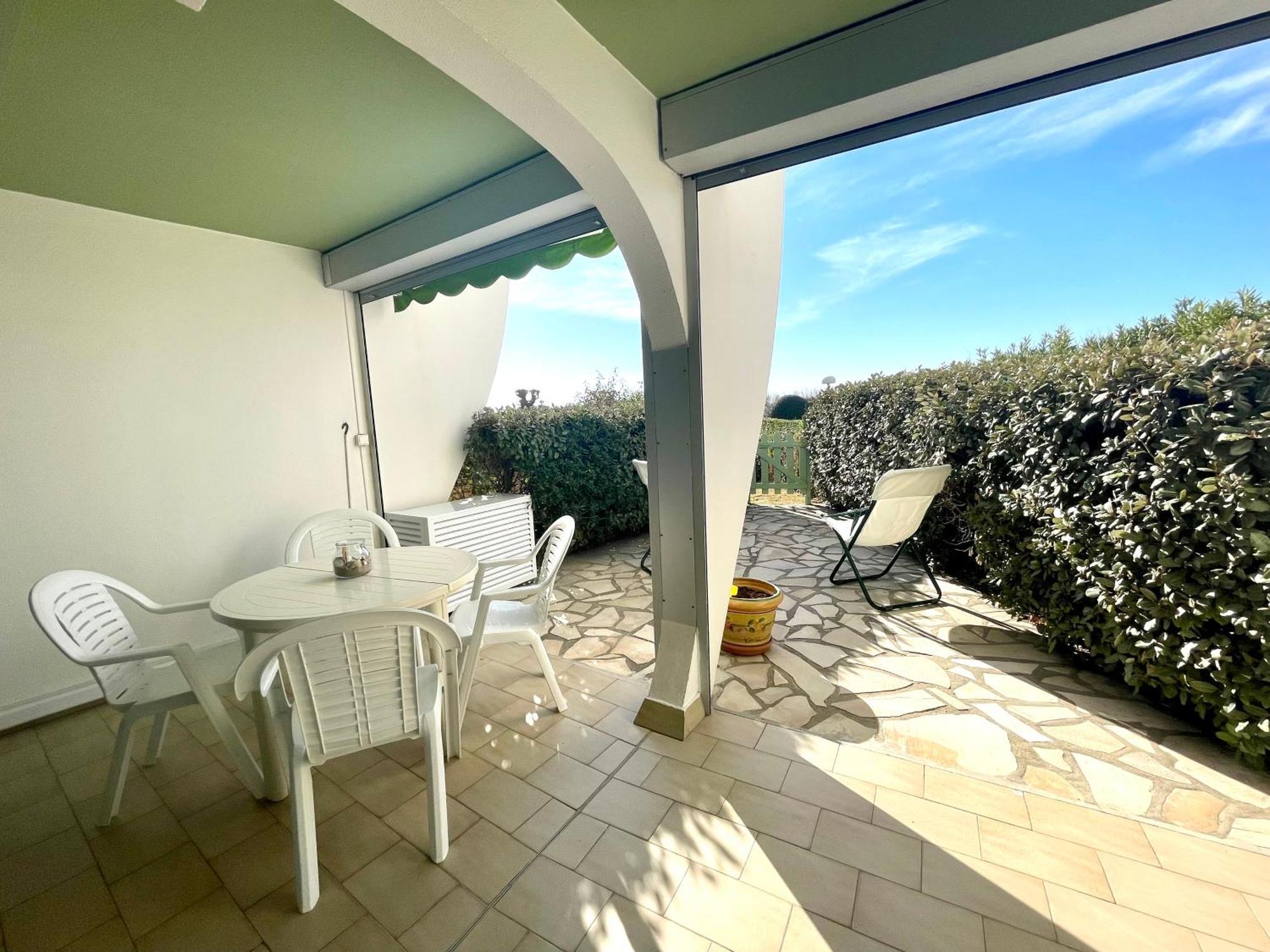Pgh N26 - Premiere Ligne, Jardin Et Parking Prive Apartment La Grande-Motte Exterior photo